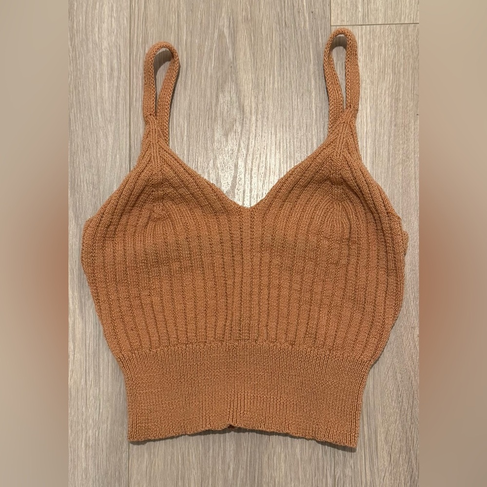 Cropped Knitted Top
